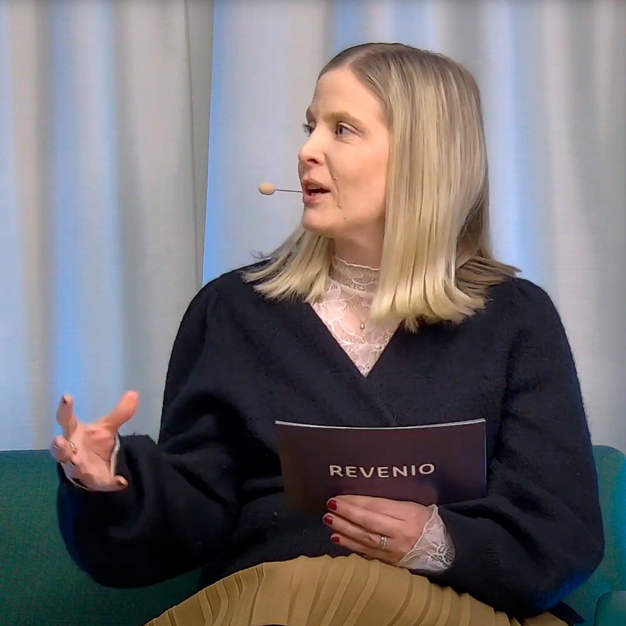 Johda Rohkeasti webinaari