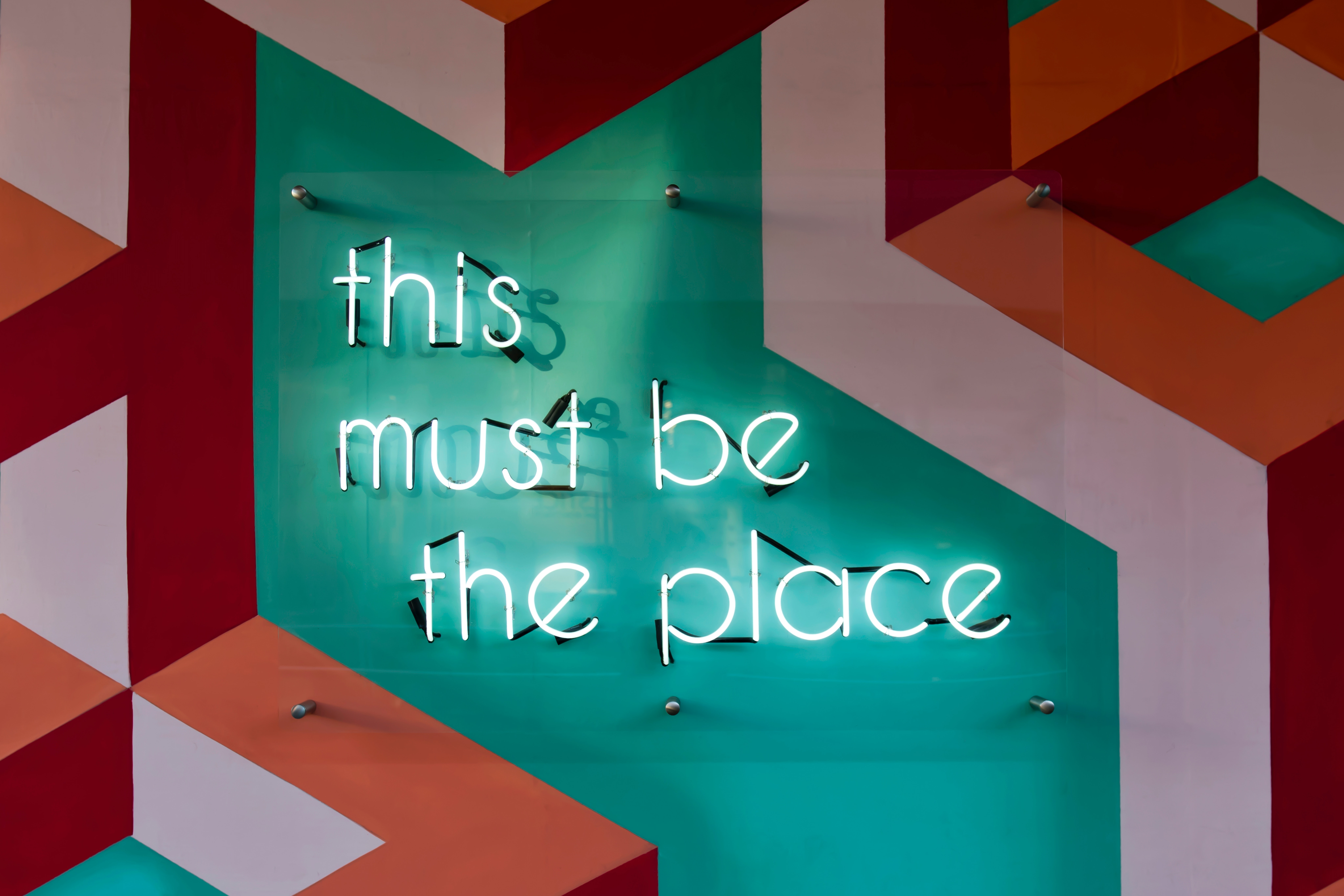 this must be the place - neon. skilt
