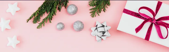 rosa jul med masse gaver