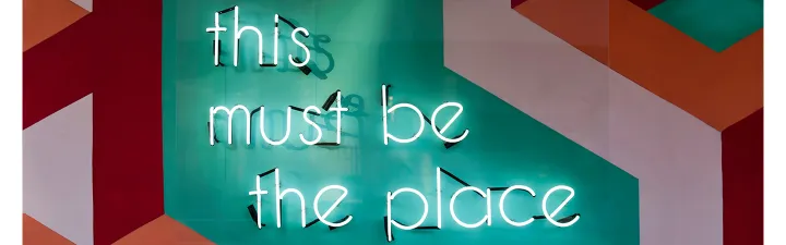 this must be the place - neon. skilt 