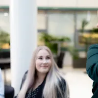 shareholder-salary-payment-dividends-tax-compay